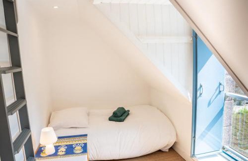 Plobannalec-Lesconil House | Ker Forn By Nid 'Ouest