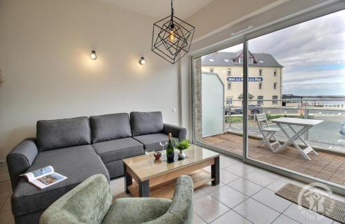 Tregastel House | Ker gwelanig