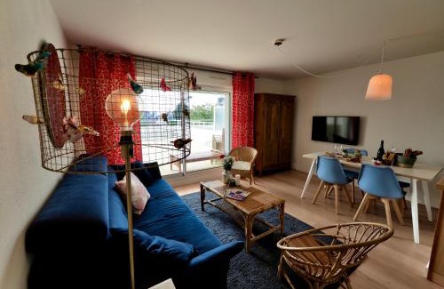 Etel Apartment | KER HERA.Bain de lumière à ETEL