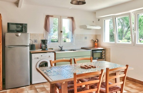 Sarzeau Apartment | KER MAÏ Greenery Nest