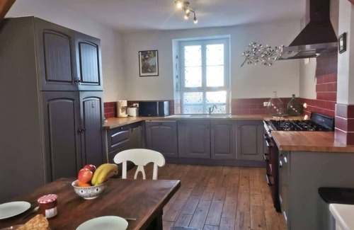 Saint-Jean-du-Doigt House | Ker Yaël Spacious Authentic - Near Bourg & Mer