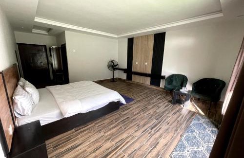 Azad Kashmir Hotel | Keran Retreat