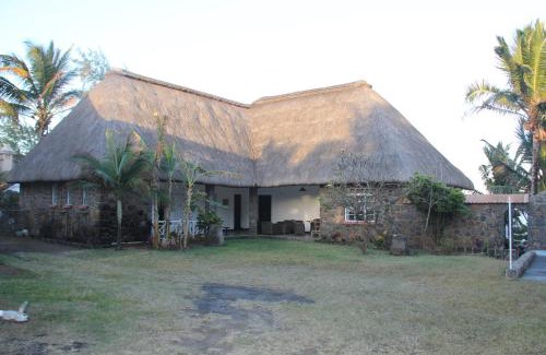 Blue Bay Apartment | Keravel Bungalows