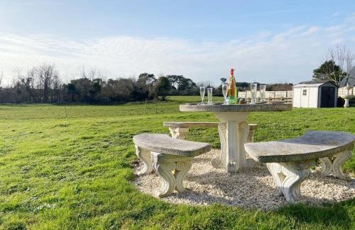Plouharnel House | KERBACHIQUE - Maison, Confort, Jardin - C89
