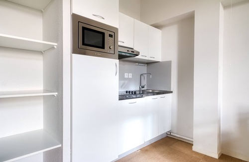 Baden Apartment | Kergonano - Parking privé et piscine