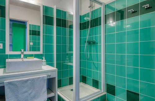 Baden Apartment | Kergonano - Parking privé et piscine