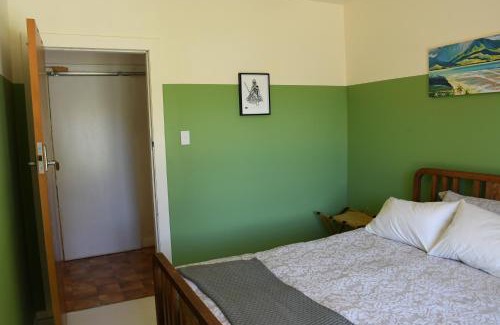Kerikeri House | Kerikeri Bedroom and Lounge