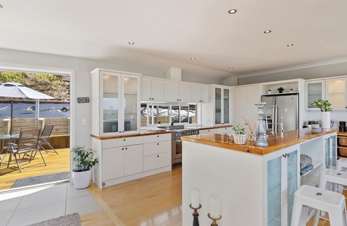 Kerikeri House | Kerikeri Sea Views 4 Bedroom House