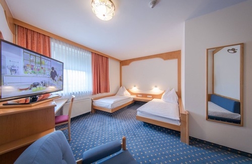 Graz-Straßgang Hotel | Kern Buam