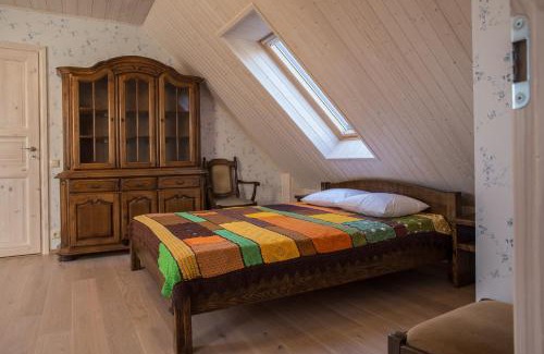 Rahtla House | Kernuti House