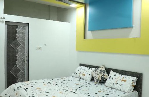 Rajpipla House | Keshav Homestay