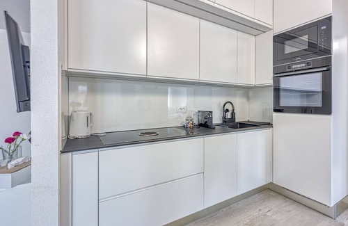 Cancini Apartment | Kestenova/Two-Bedroom App with Balcony No.5