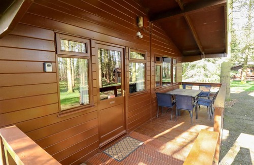 Alford House | Kestrel
