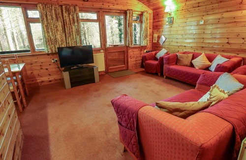 Alford House | Kestrel