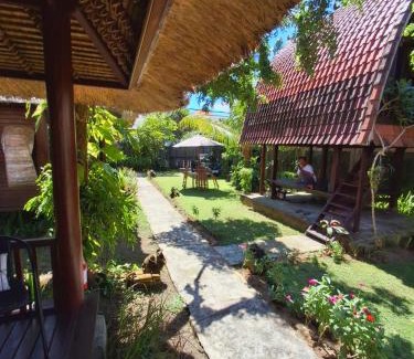 Ketewel Bed & Breakfast | Ketewel Bed and Breakfast Kshanti Room