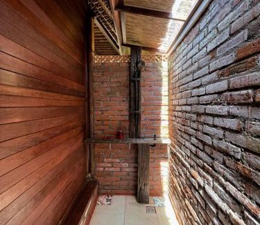Ketewel Bed & Breakfast | Ketewel Bed and Breakfast Kshanti Room