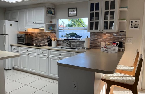 Sexton Cove Estates House | Key Largo Fisherman's Paradise - Heated Pool, Ocean Access & Tiki Hut