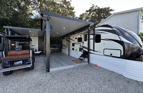 Key Largo Village House | Key largo green world