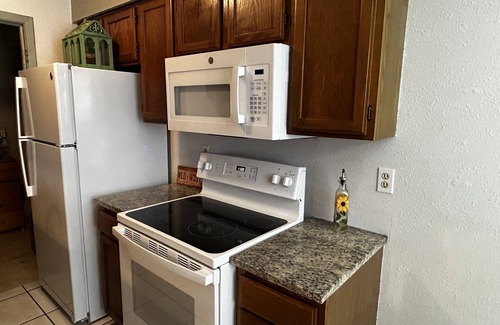 Pleasant Valley House | Key to Austin Riverside