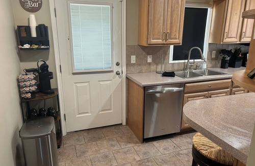 Lincoln House | Keyless Entry, 3 BR 2 BA, 5 total nBeds, Family Friendly