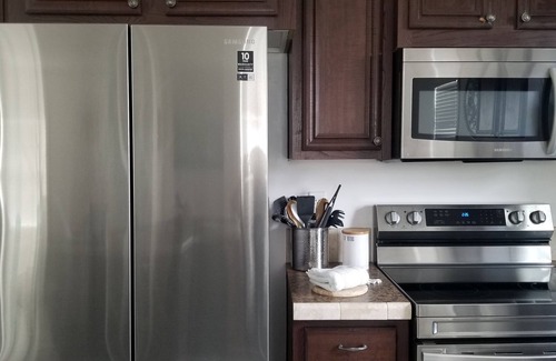 Big Pine Key House | Keys 3 Bedroom Corner Home near Beach & Key West