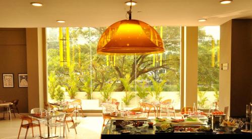 Kochi Hotel | Keys Select by Lemon Tree Hotels, Kochi