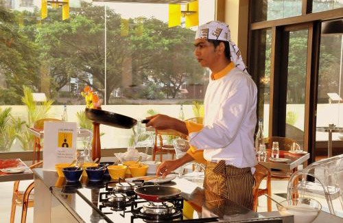 Kochi Hotel | Keys Select by Lemon Tree Hotels, Kochi