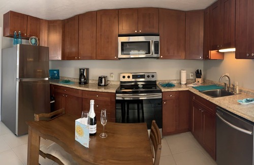 Marathon Cottage | Keys Waterfront Half-Duplex, Ocean side 37' Dock,