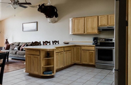 Keystone House | Keystone House · Spacious and Cozy *View of Mt Rushmore from Deck!*