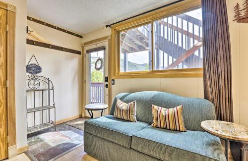 Mountain House Apartment | Keystone Mountain Getaway Walk to Ski Lifts