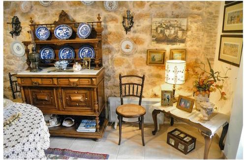 Agios Georgios Sykousis Apartment | KH Traditional House