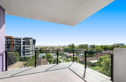 Upper Mount Gravatt Apartment | Khandalla Apartments