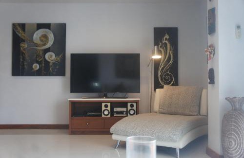 Khanom Apartment | Khanom Beach Residence Sea & Mountain View Rental - 2 Bedrooms