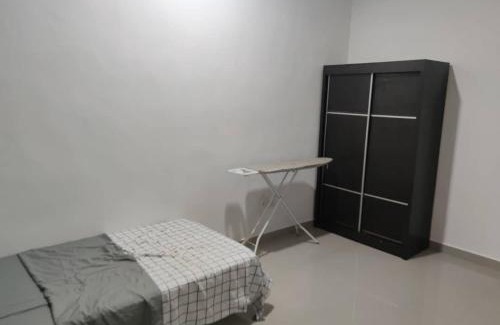 Kuantan House | khisya homestay