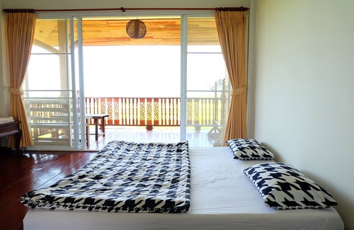 Tha Sala Hotel | Khunchay House