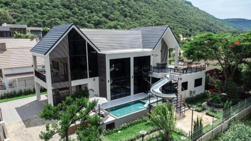 Mu Si House | Khunnapat Pool Villa Khaoyai