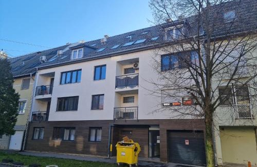 Szeged Apartment | Kiad-Lak Apartman