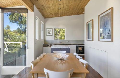 Lorne House | Kiara