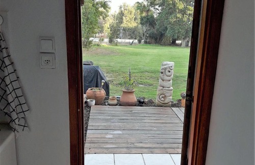 Beer Tuvia Hotel | kibbutz hatzor A room close to Ashdod