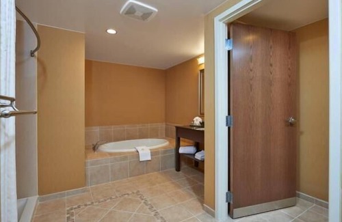 Rosita South Hotel | Kickapoo Lucky Eagle Casino Hotel