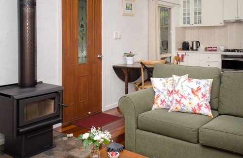 North Tamborine Cottage | Kidd Street Cottages