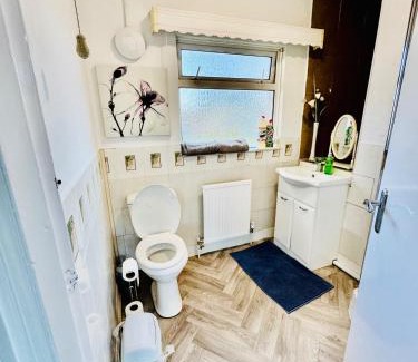 Kidderminster House | Kidderminster West Midlands Birmingham 3 bedrooms