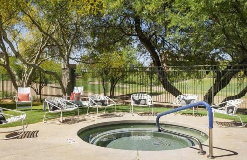 Kierland Apartment | Kierland Commons CozySuites with heated pool, gym!