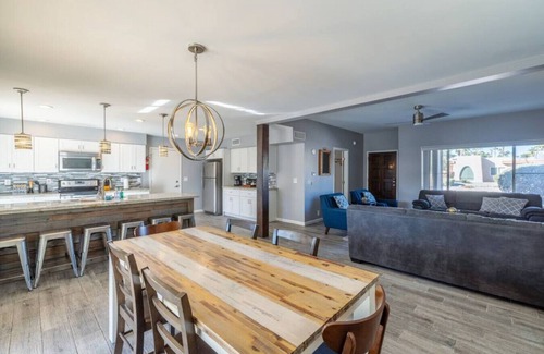 Raskin Estates House | Kierland Jewel | Pool+Spa+Game Room+Putt+Fire Pit!