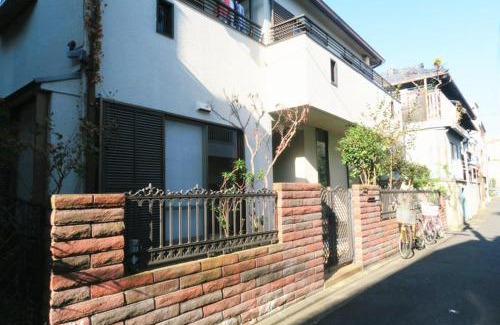 Higashitateishi Apartment | KIKI House