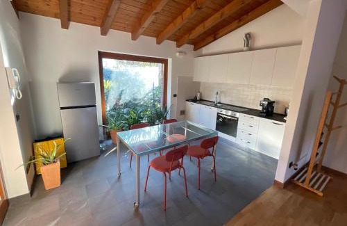 Seregno Apartment | Kikka's gem - Spacious Apartment 20km from Milan