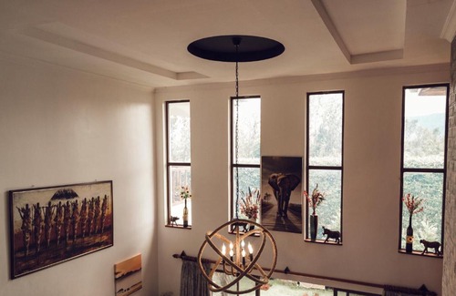 Kilimambogo House | Kilihouse Bb Large Ensuite Double Bedroom with full facilities