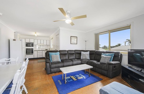 Crescent Head House | KILLICK CREEK ON YOUR DOORSTEP