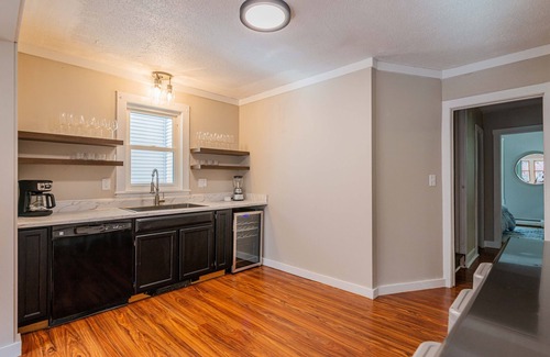 East Haven  Rutland County Ski Chalet | Killington Chalet with Hot Tub & Ultimate Game Room