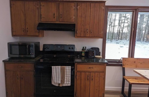 East Haven  Rutland County House | Killington Escape for Summer- Hot Tub, Family Fun-Minutes from Killington & Pico